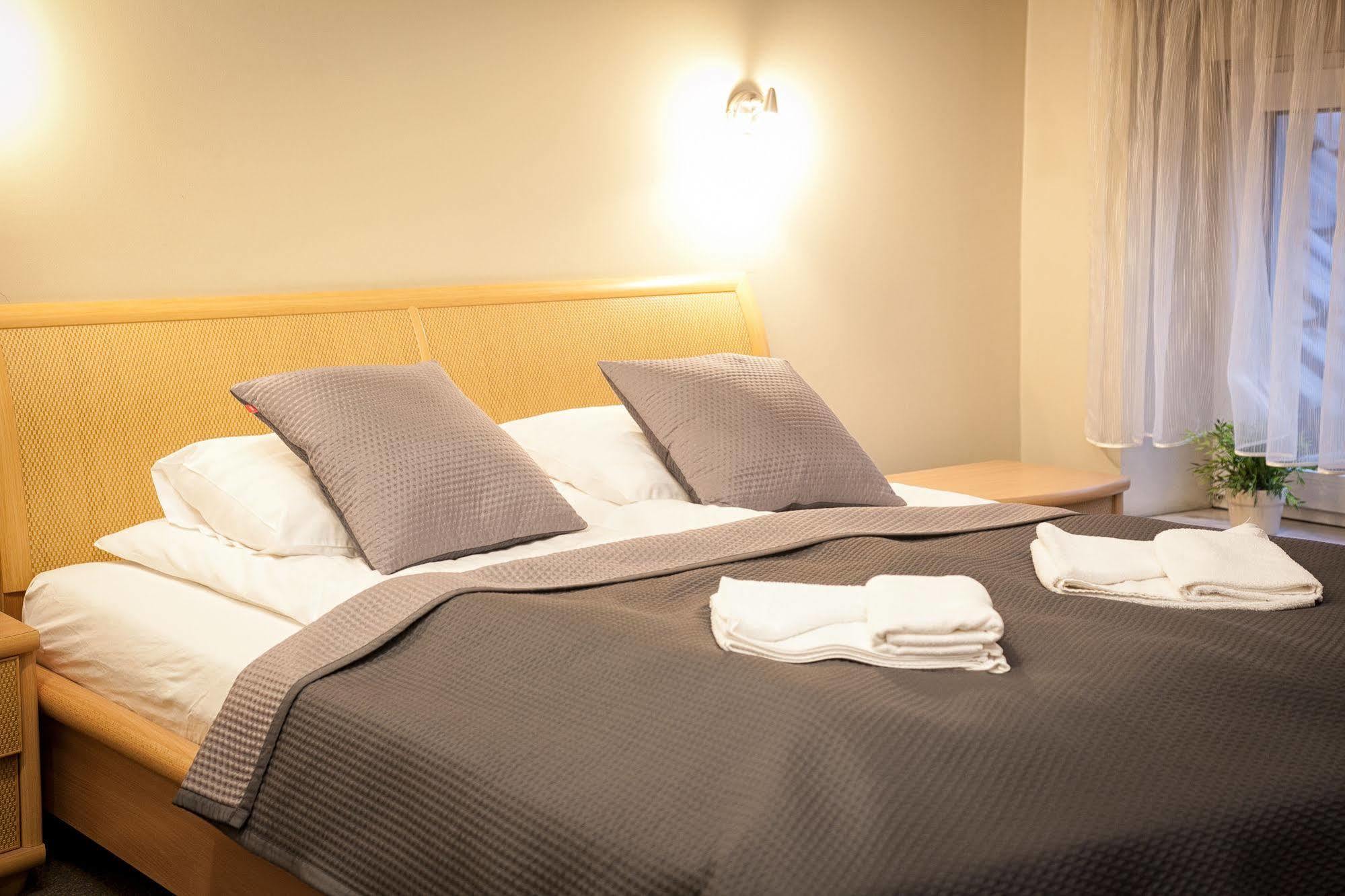 H31 Apart otel Poznan Dış mekan fotoğraf